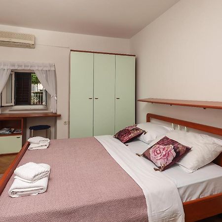 Casa Di Nives Apartment Кърк Екстериор снимка