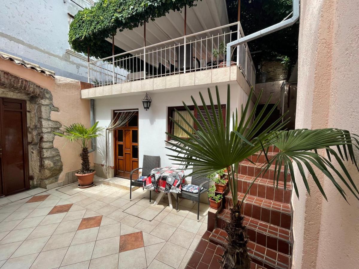 Casa Di Nives Apartment Кърк Екстериор снимка