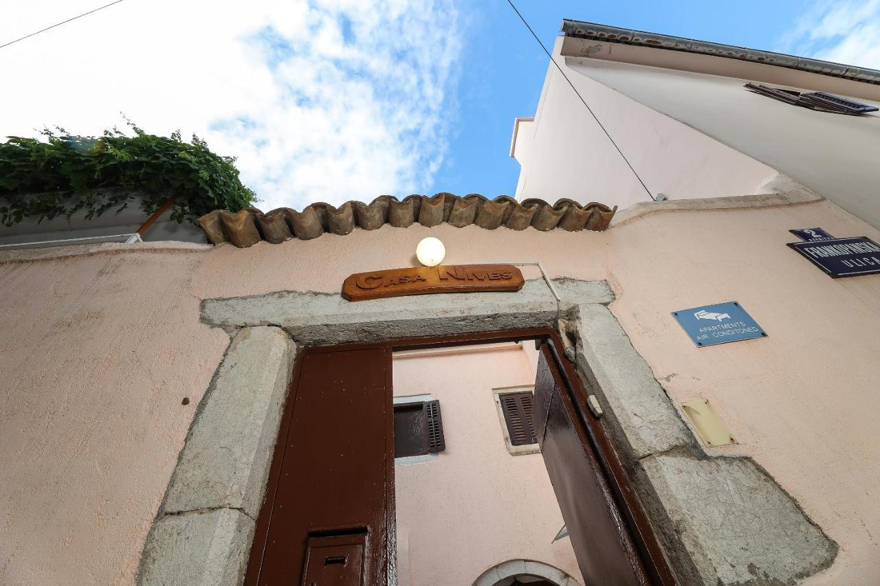 Casa Di Nives Apartment Кърк Екстериор снимка